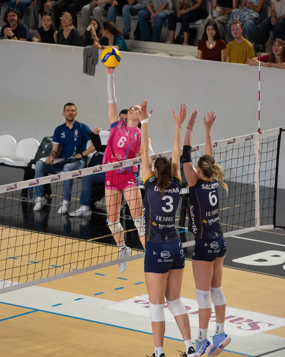 Burdis Volley · Volleyball · Palais des sports, Bordeaux — photo 4