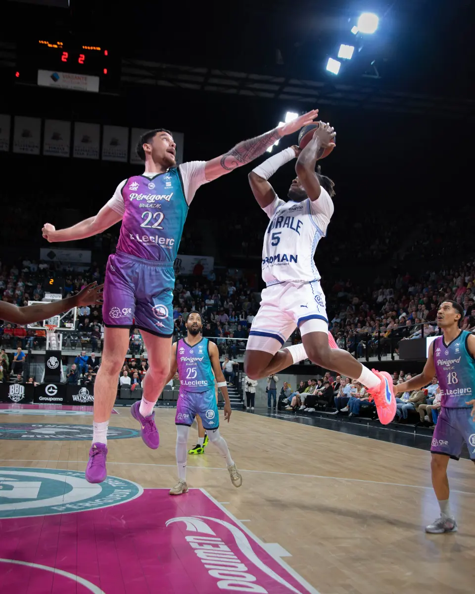 BBD vs Roannes · Basketball · Le Palio, Boulazac — photo 4