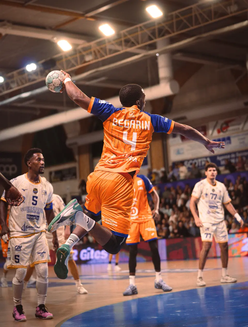 US SAINTES HANDBALL · Handball · Gymnase du Grand Coudret, Saintes — photo 29
