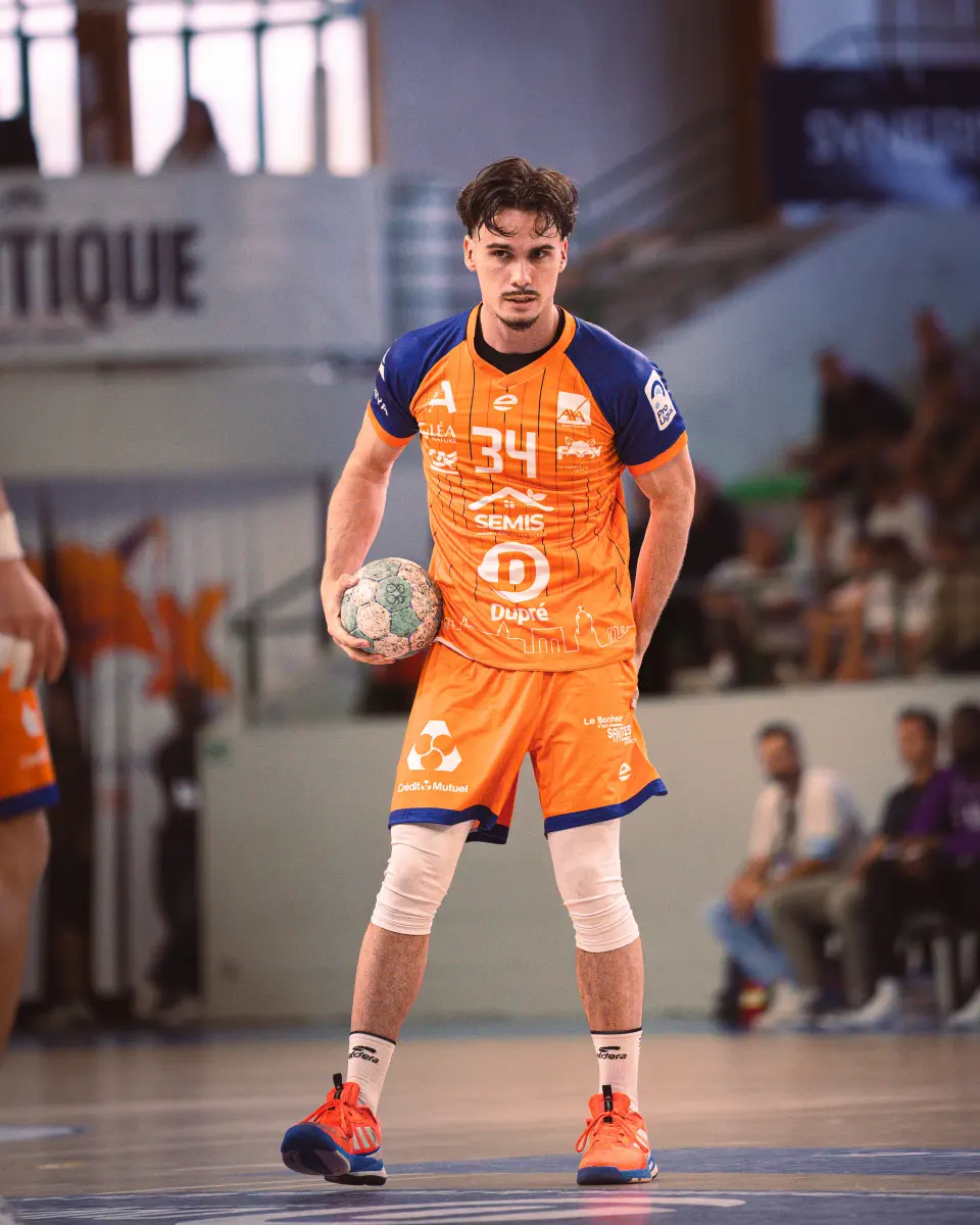 US SAINTES HANDBALL · Handball · Gymnase du Grand Coudret, Saintes — photo 3