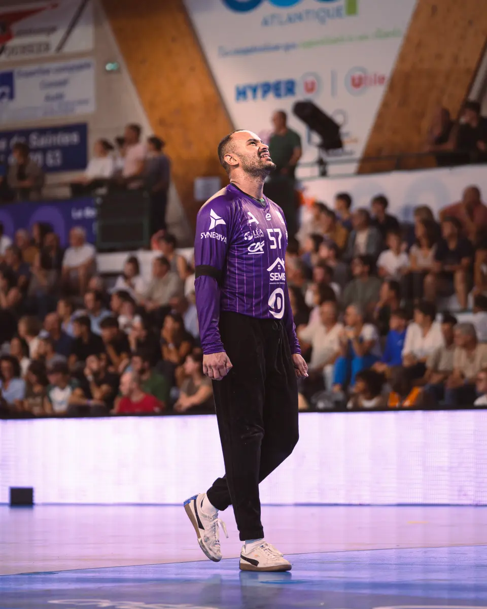 US SAINTES HANDBALL · Handball · Gymnase du Grand Coudret, Saintes — photo 4
